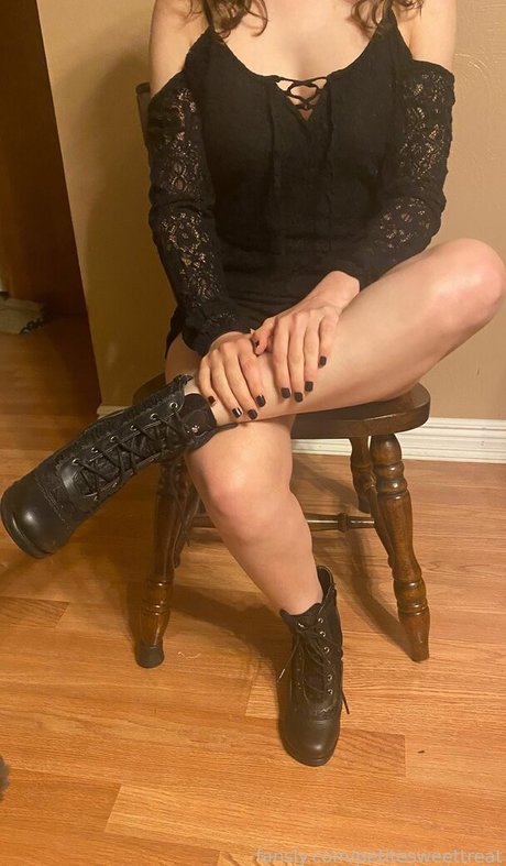 petitesweettreat only fans porn