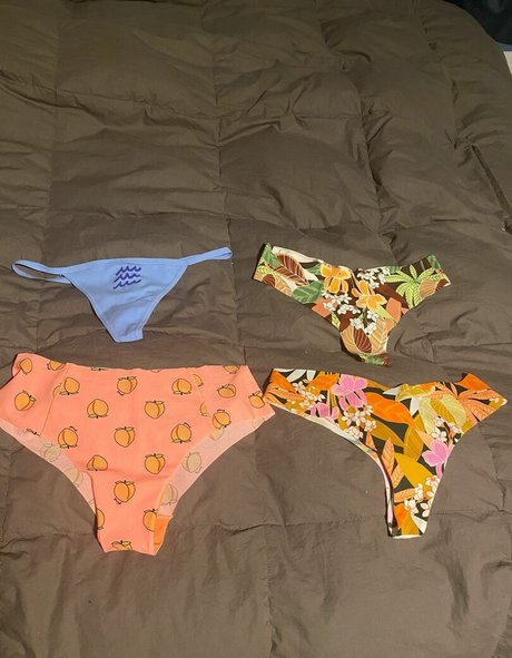 petitesweettreat naked onlyfans