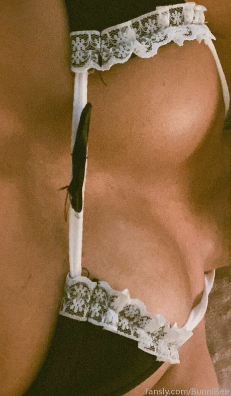 BunniBee onlyfans fuck