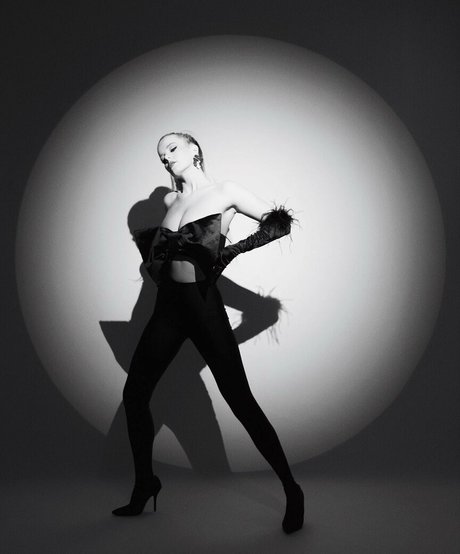 Mckenzie Hewson nudes onlyfans leaks