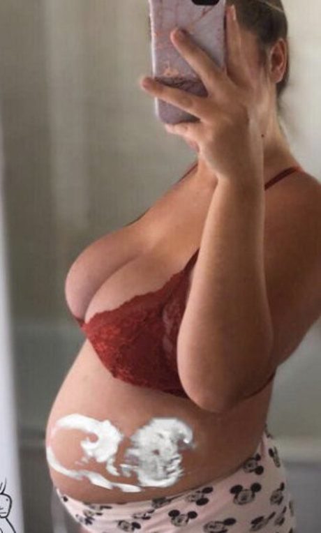 Nicole Barker onlyfans nudes porn