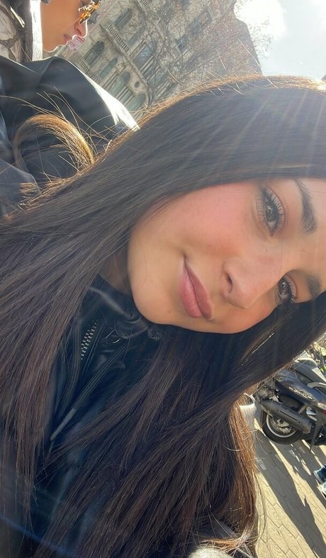 narjess onlyfans leak ass