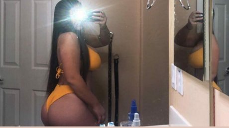 Gianna Malave onlyfans porn leak