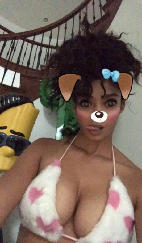 MilaJ onlyfans sex leaks