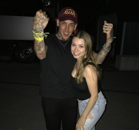 Sara Brooks onlyfans pic