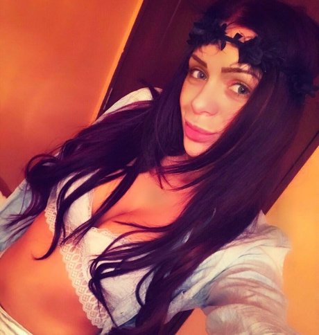 Iasmina Roxana onlyfans nude content