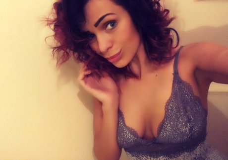 Iasmina Roxana only fans leak nude