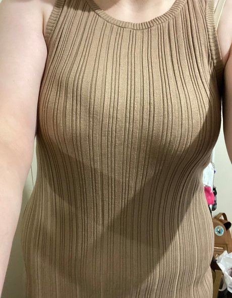 Frozen Cherry nudes only fans