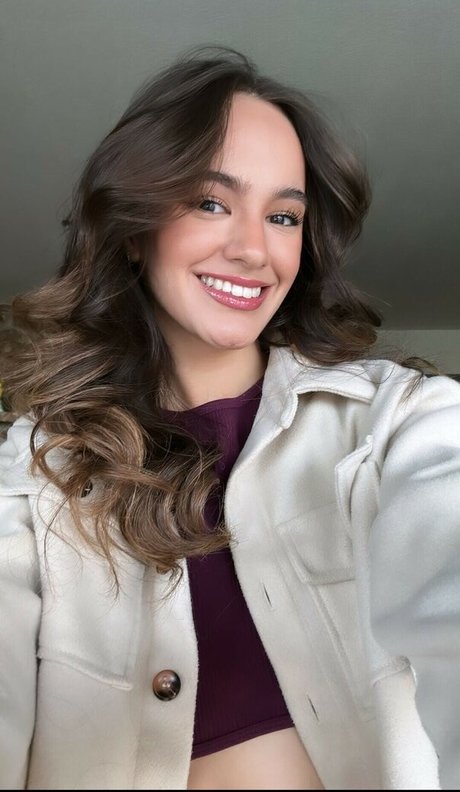 Andrea Guti rrez Profile pic