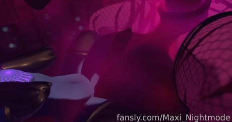 Maxi Nightmode onlyfans sextape