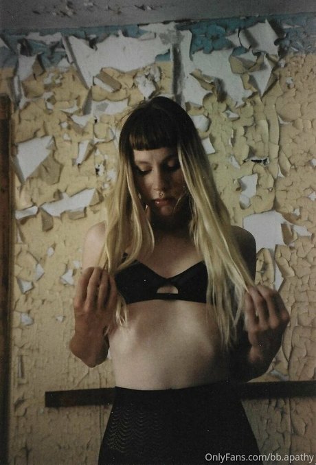 bb apathy onlyfans posts