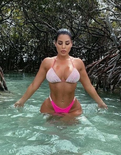 Stephanie Ball onlyfans nudes leaks