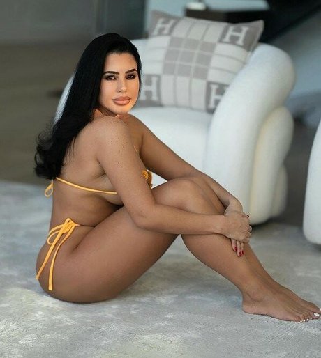 Stephanie Ball naked onlyfans