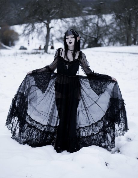 CreepyCassy onlyfans posts