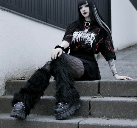 CreepyCassy naked onlyfans leaked