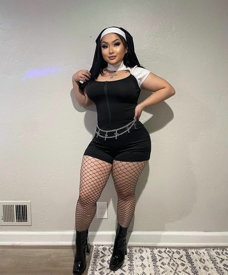 I byaj onlyfans naked porn