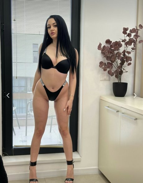 Ana Ayram onlyfans xx