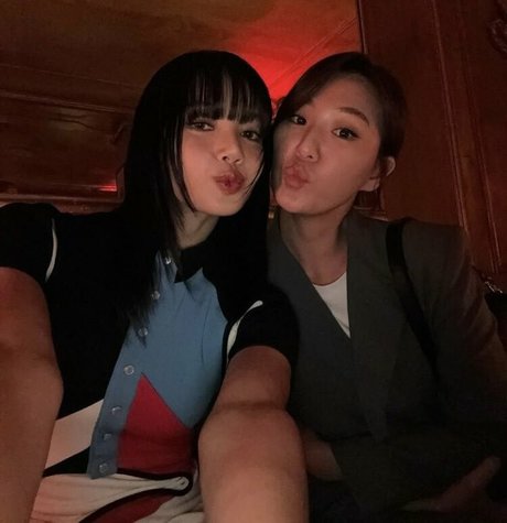 Lisa Blackpink naked on onlyfans