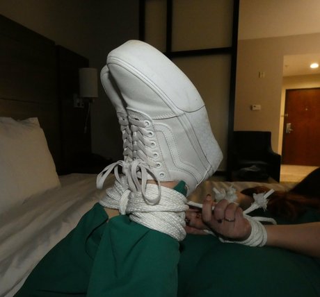 sweetpeacheslanevip nude onlyfans leak