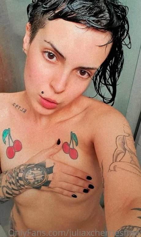 juliaxcherriesfree onlyfans pics nude