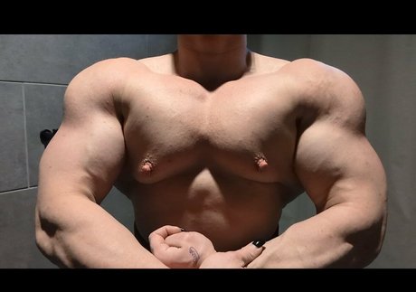 musclegeisha onlyfans porn leaks