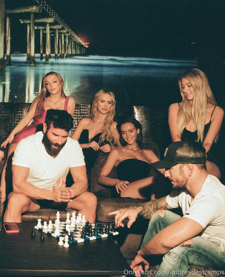 aubreyallia onlyfans nudes