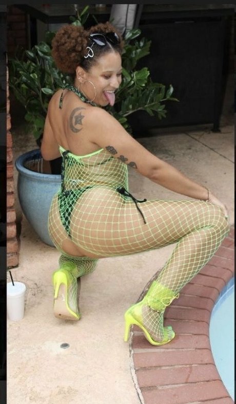 itsdatyaztho onlyfans mega