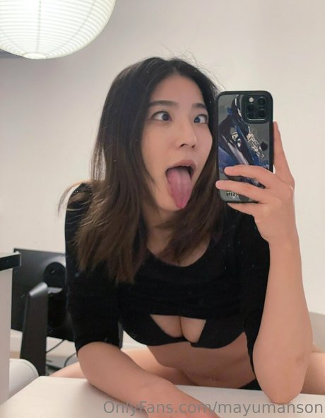 mayumanson onlyfans leaks.