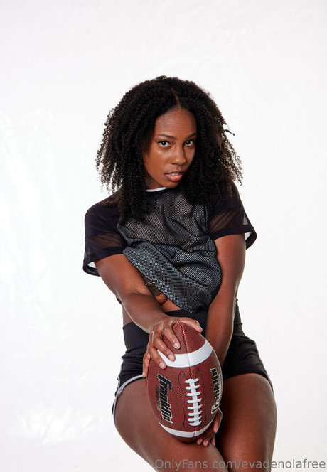 evadenolafree nude porn onlyfans