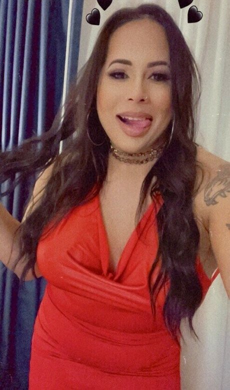 AEW Wrestler Nyla Rose onlyfans creator