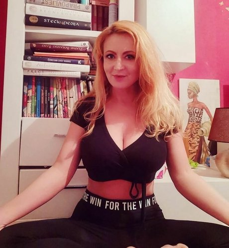 Berina Fati porn only fans