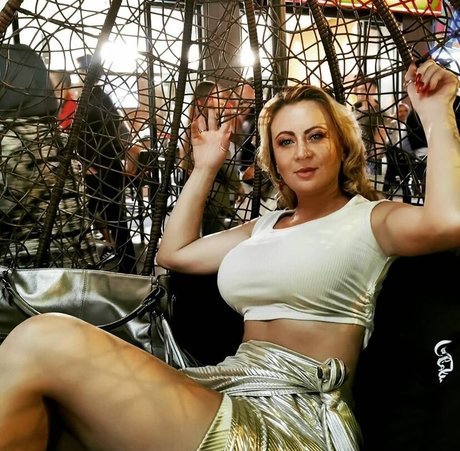 Berina Fati nude only fans