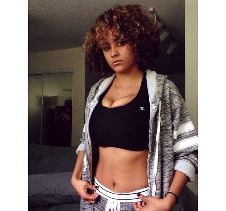 Nicole A Foster onlyfans sex