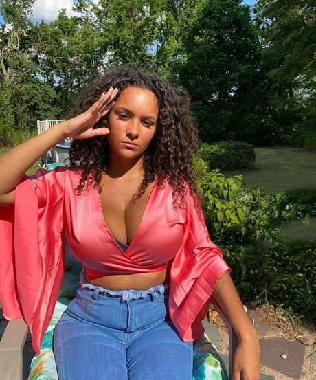 Nicole A Foster onlyfans fuck