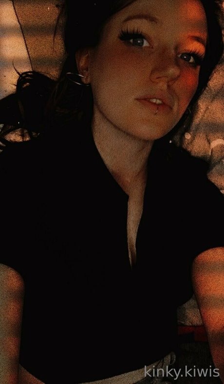 kinkykiwisx onlyfans sex