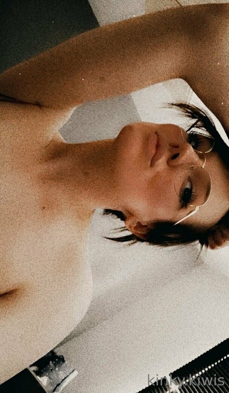 kinkykiwisx onlyfans naked