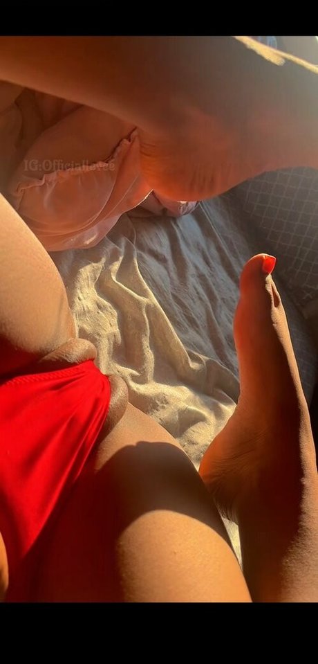 Luxury Eve onlyfans model photos