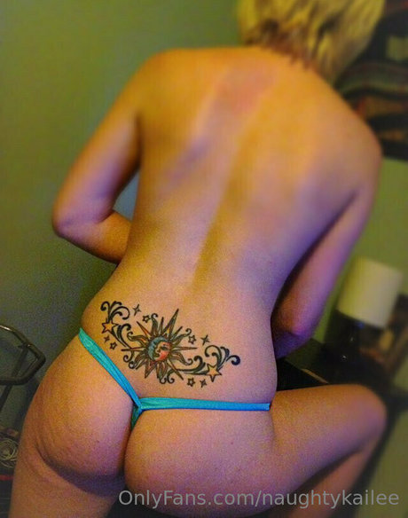 naughtykailee onlyfans ass