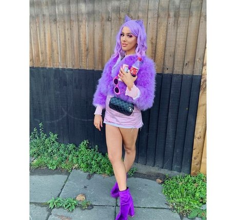 Bobbie Cook onlyfans nude pictures