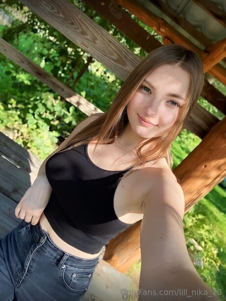 lill nika 18 onlyfans pics nude