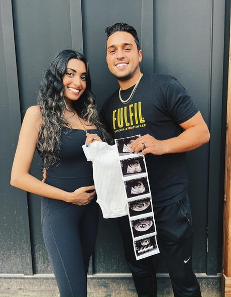 Zia Natasha Lehman onlyfans leak ass