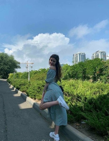 sunnyjully leaked nude onlyfans