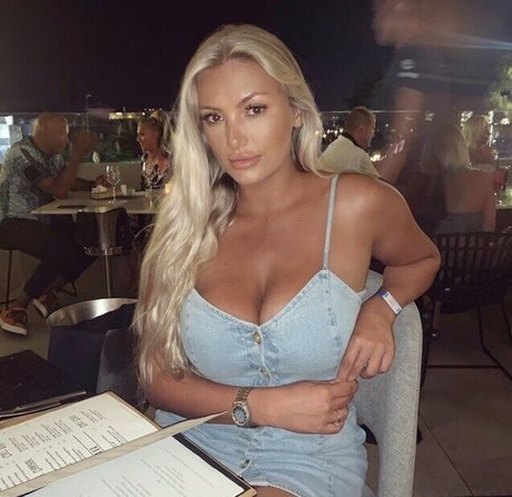 Lucy Nicholson onlyfans uncensored