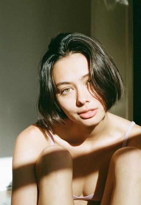 Bridget Gao Hollitt sex onlyfans