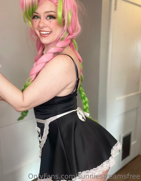 sunniestreamsfree onlyfans pic