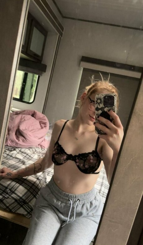 tatsandtunez onlyfans model images