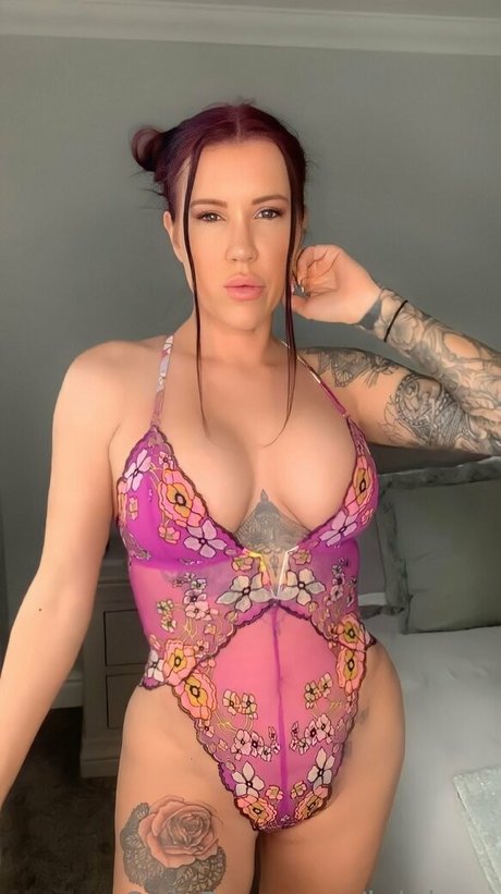 lulaluxx only fans pics