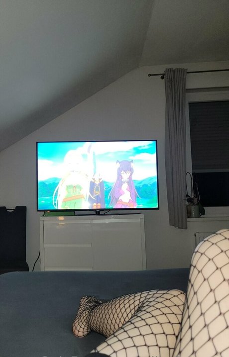 milkyfeetuwu onlyfans leaked naked