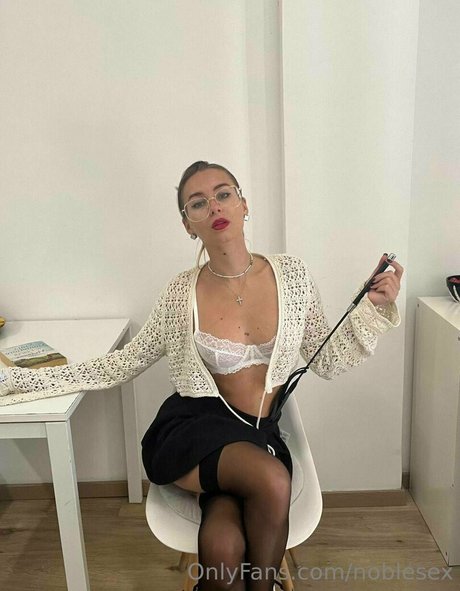 noblesex onlyfans ass