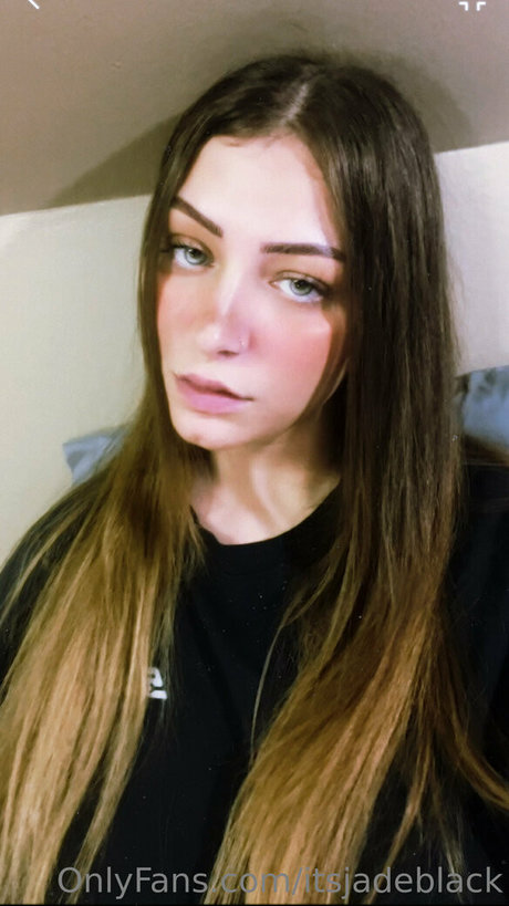 itsjadeblack onlyfans hot